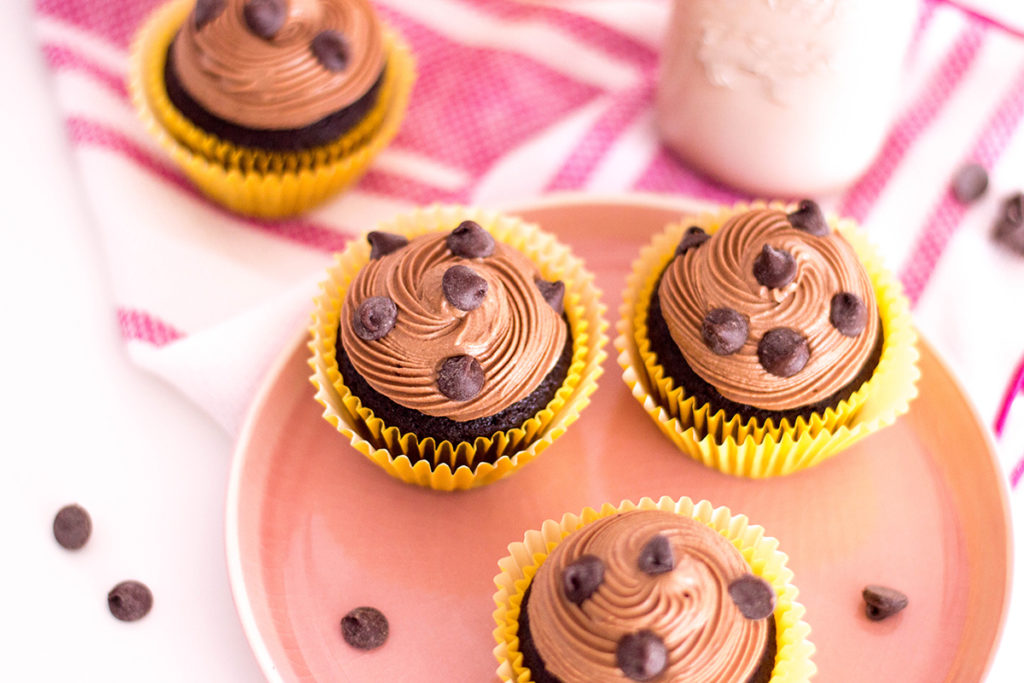 Ladies and gents, this is the only cupcake recipe you'll ever need. I present to you my Easy Chocolate Cupcake Recipe.
