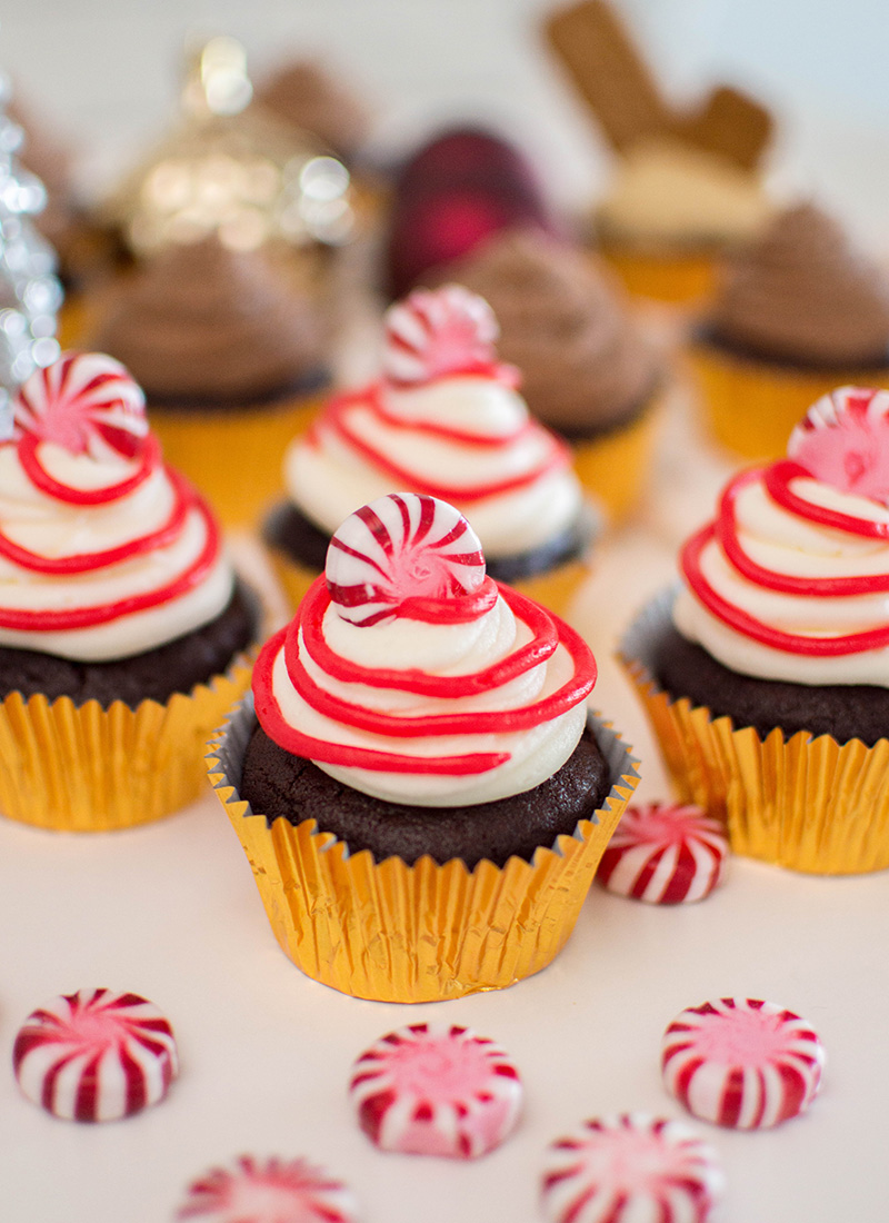 These Peppermint Chocolate Cupcakes are topped with a generous amount of fluffy peppermint buttercream – and everything is 100% made from scratch! Learn how to make it on our latest Christmas-inspired blog post! These cupcakes are perfect for the holidays!