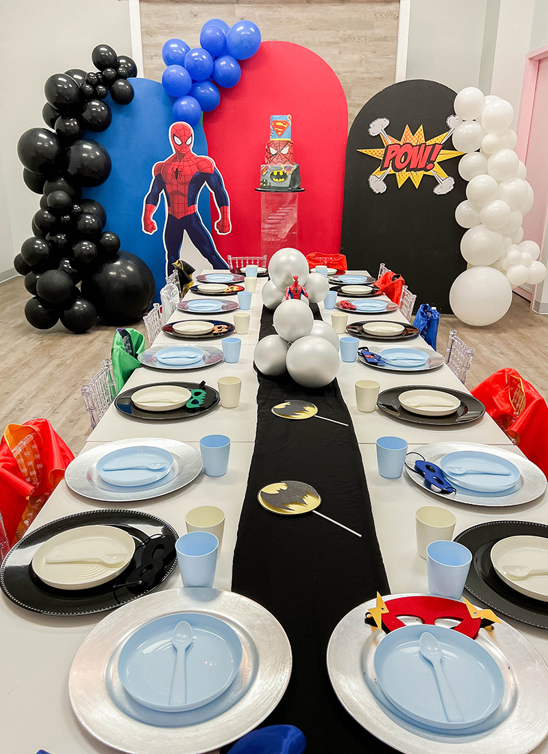 Superhero Parties: Our Birthday Party at WowMoms