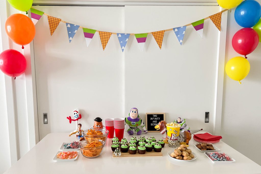 Got a Woody and Buzz enthusiast in your family? Are they turning two? Take a look at this ultra cute “TWO Infinity and Beyond Birthday” that we put together for our little one. Tons of party inspo here!